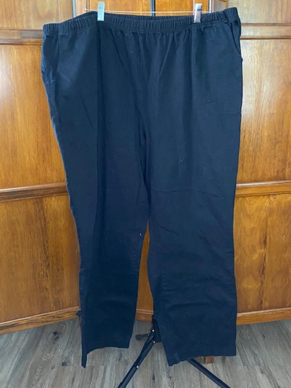 Croft & Barrow Women’s 4X Black Pull On Stretch Pants Elastic Waist Pockets